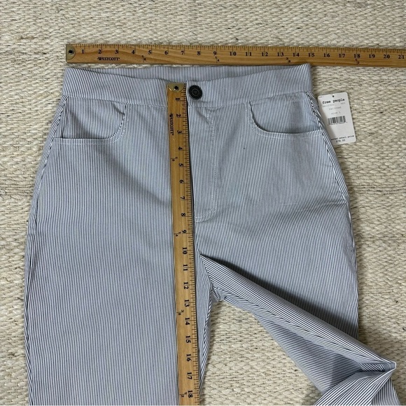 Free People Pants Sz L Florence Crop Flare Blue White Striped NWT - Picture 9 of 14